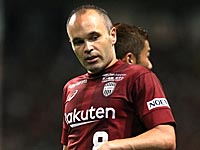 Андрес Иньеста забил первый гол в чемпионате Японии