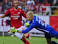Владея гигантским преимущество, игровым и численным, 