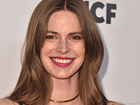 Одна из самых сексуальных моделей мира опубликовала свои снимки после травмы лица