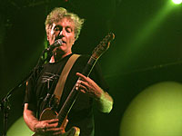 Левые активисты призвали певца Берри Сахарова отказаться от концерта за