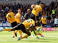 Невезение команды Гвардиолы: гол рукой и три штанги