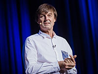 Французский министр объявил об уходе в отставку во время прямого радиоэфира
