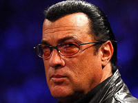 Стивен Сигал зарегистрировался в качестве индивидуального предпринимателя в Подмосковье