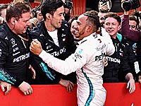 Победителем