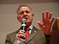 Высмеянный Бароном-Коэном американский политик подал на комика в суд, требуя $95 млн