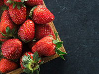 В магазины Австралии поступила клубника, начиненная иголками и булавками