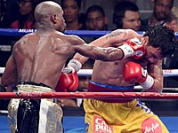 Флойд Мэйуэзер проведет бой с Мэнни Пакьяо в декабре 