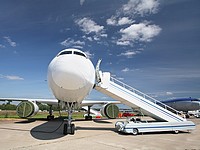 Самолет, летевший из Омска в Москву, совершил вынужденную посадку в Тюмени