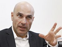 Полиция допросила главу коллегии адвокатов Эфи Навэ