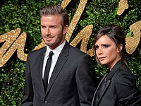 Дэвид и Виктория Бекхэм продали свой особняк в Беверли-Хиллз за $33 млн