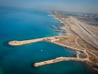 На военной базе Сде Дов проходят учения