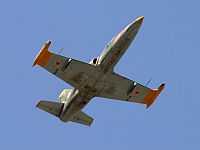 Российский военный самолет Л-39 упал в Азовское мире, тела летчиков не найдены