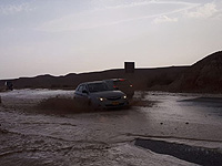 Наводнения на юге и в районе Мертвого моря; полиция призывает к осторожности. ВИДЕО