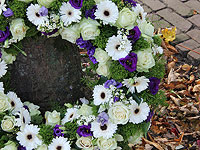 Похоронный венок и баранья голова: ОБСЕ осудила угрозы в адрес