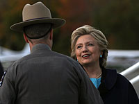 В дом Хиллари и Билла Клинтонов в Нью-Йорке прислали по почте взрывное устройство