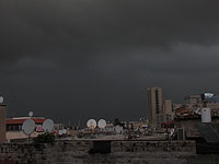 Первая буря сезона: ливни на севере и востоке, песок на юге