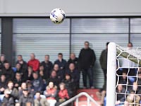 Невероятное невезение корейцев: мяч трижды попал в штангу в одной атаке