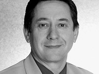 Умер Владимир Тютюнник, единственный народный артист России в Уссурийске