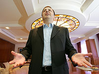 Полиция и налоговое управление арестовали имущество Леваева в Израиле