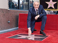 На аллее славы Голливуда появилась именная звезда Майкла Дугласа