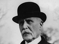 Разъяснение правительства Франции: Петена чествовать не будут 