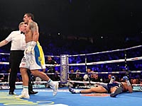 Бокс: Александр Усик нокаутировал Тони Белью