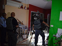 Полиция и спасатели не заметили погибшего и раненую в разрушенном ракетой доме в Ашкелоне