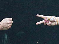 Английского арбитра дисквалифицировали за игру 