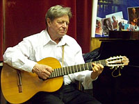 В Санкт-Петербурге умер известный бард Борис Полоскин