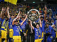 Яннис Сферопулос возглавил тель-авивский