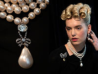 Подвеска королевы установила рекорд на аукционе Sotheby’s