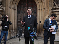 Brexit: против Терезы Мэй выдвинут вотум недоверия