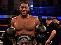 Бокс: в Монако бывший соперник Усика нокаутировал Александра Устинова