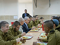 Нетаниягу позвонил матери одного из призывников с распределительной базы ЦАХАЛа