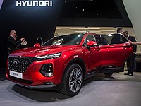 На израильском рынке стартуют продажи кроссовера Hyundai Santa Fe нового поколения