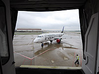 Самолет Frontier Airlines, вылетевший из Лас-Вегаса, потерял часть обшивки двигателя