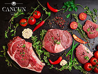 Праздничный стол с морскими и мясными деликатесами от Cancun  