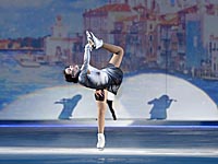 Олимпийская чемпионка снялась в новогоднем клипе хора Турецкого