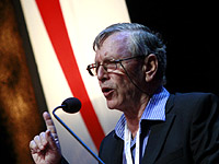 Скончался писатель и общественный деятель Амос Оз. Реакции политиков