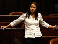 Госпитализирована глава оппозиции Шели Яхимович 
