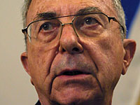 В Израиле провожают Моше Аренса
