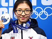 Двукратная олимпийская чемпионка обвинила тренера в серийных изнасилованиях 