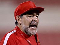 Диего Марадона успешно перенес операцию