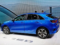 В Израиль прибыли новые хэтчбек и универсал Kia Ceed