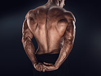 МВД уволило чемпиона Израиля по культуризму с поста муэдзина за нескромность