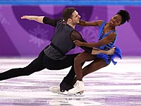 Чемпиона т Европы по фигурному катанию. После короткой программы лидируют французы