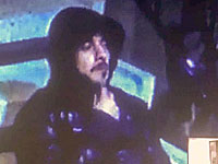 Полиция просит помощи в розыске эксгибициониста