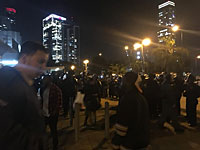 Акция протеста эфиопской общины закончилась. Молодежь поджигает мусорные баки и бьет витрины