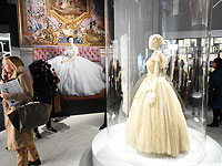 Дизайнер мечты: выставка Dior в Лондоне. Фоторепортаж