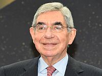 Лауреата Нобелевской премии мира обвиняют в попытке изнасилования